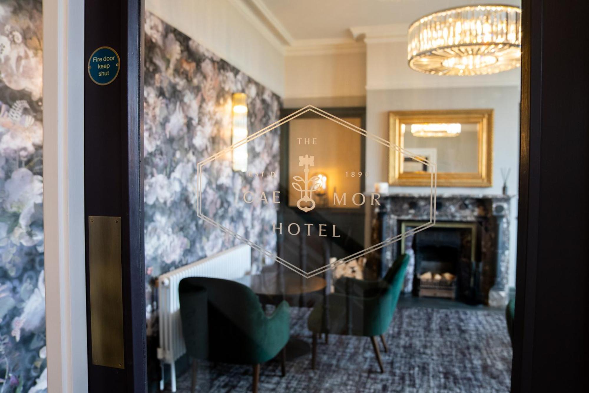 The Cae Mor Hotel Llandudno Buitenkant foto