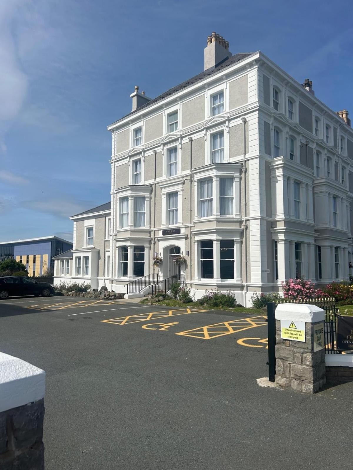 The Cae Mor Hotel Llandudno Buitenkant foto